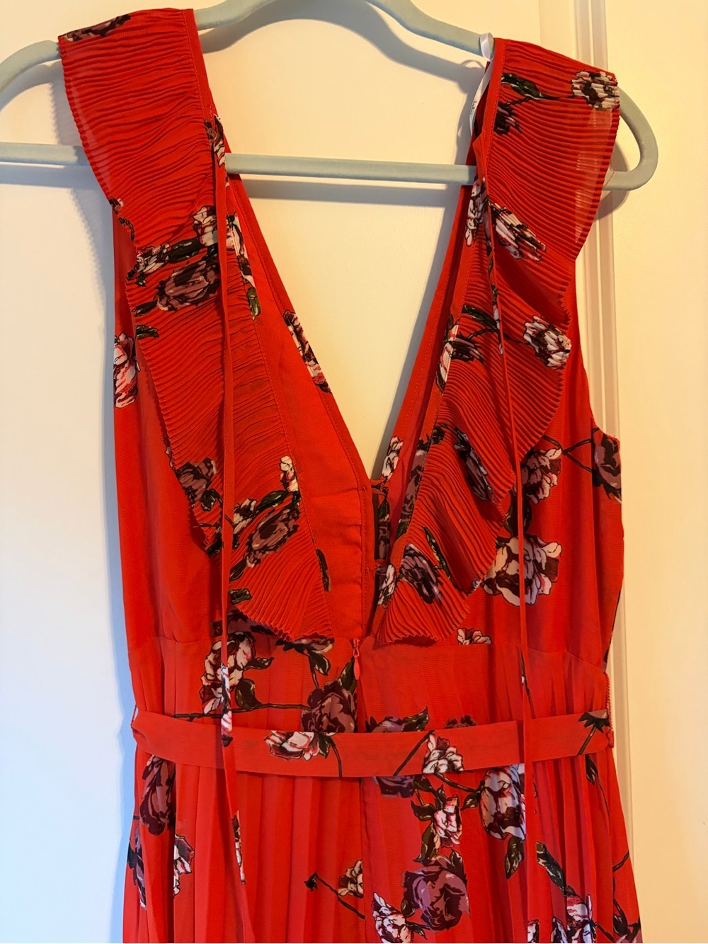 Lulu’s Floral V-Neck Sleeveless Maxi Dress - Picture 5 of 6